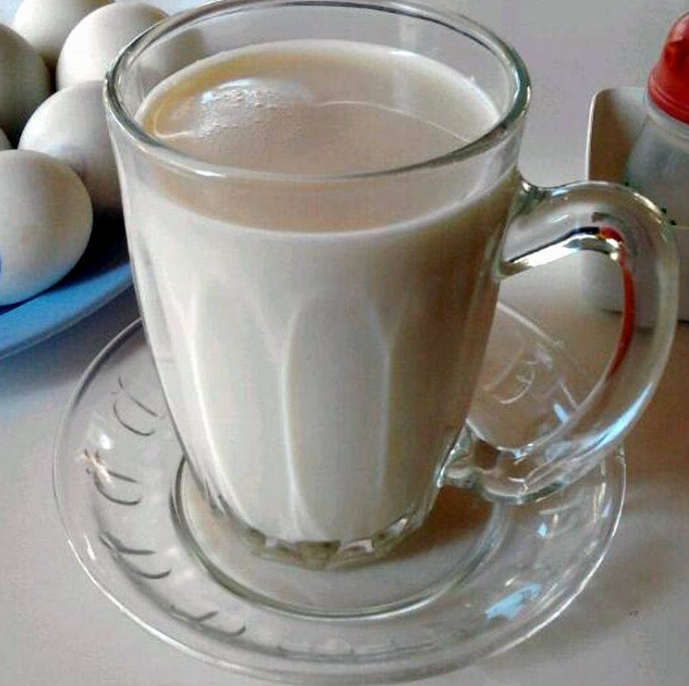 Susu Putih Hangat
